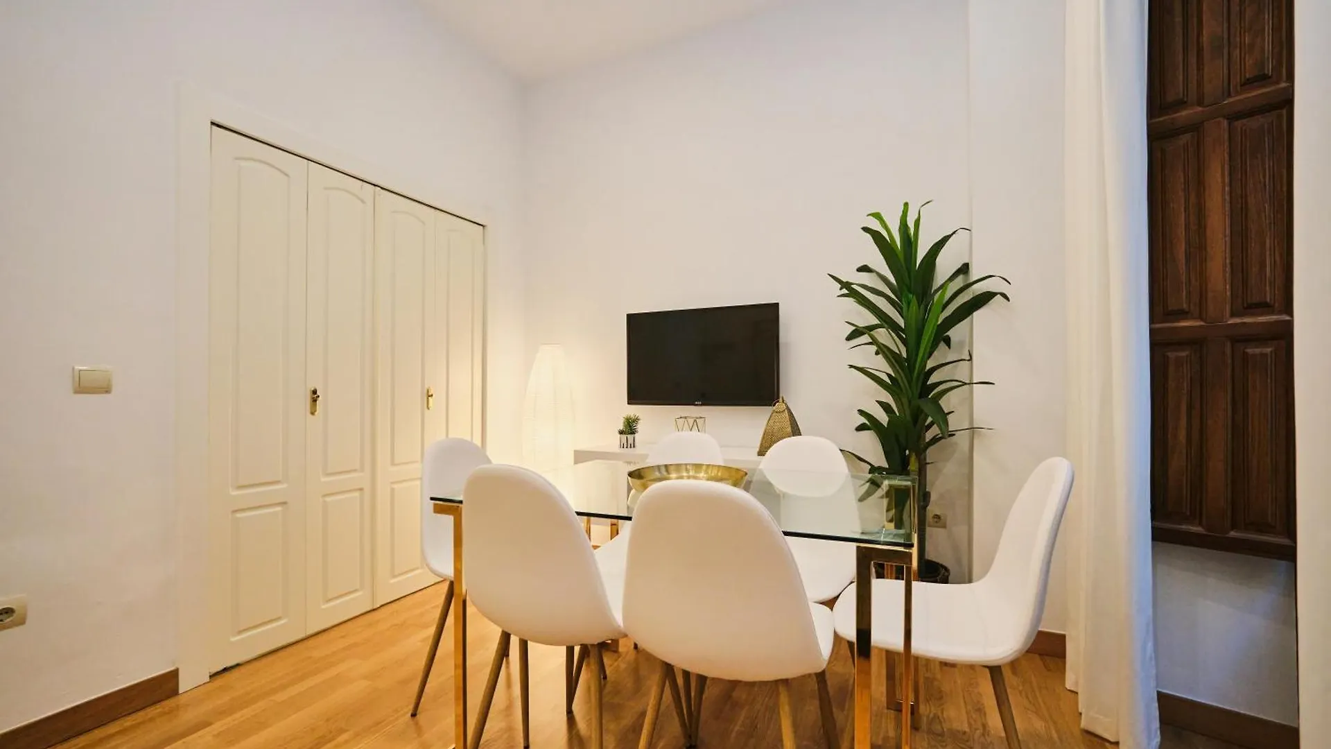 Reyes Catolicos III Apartment Granada
